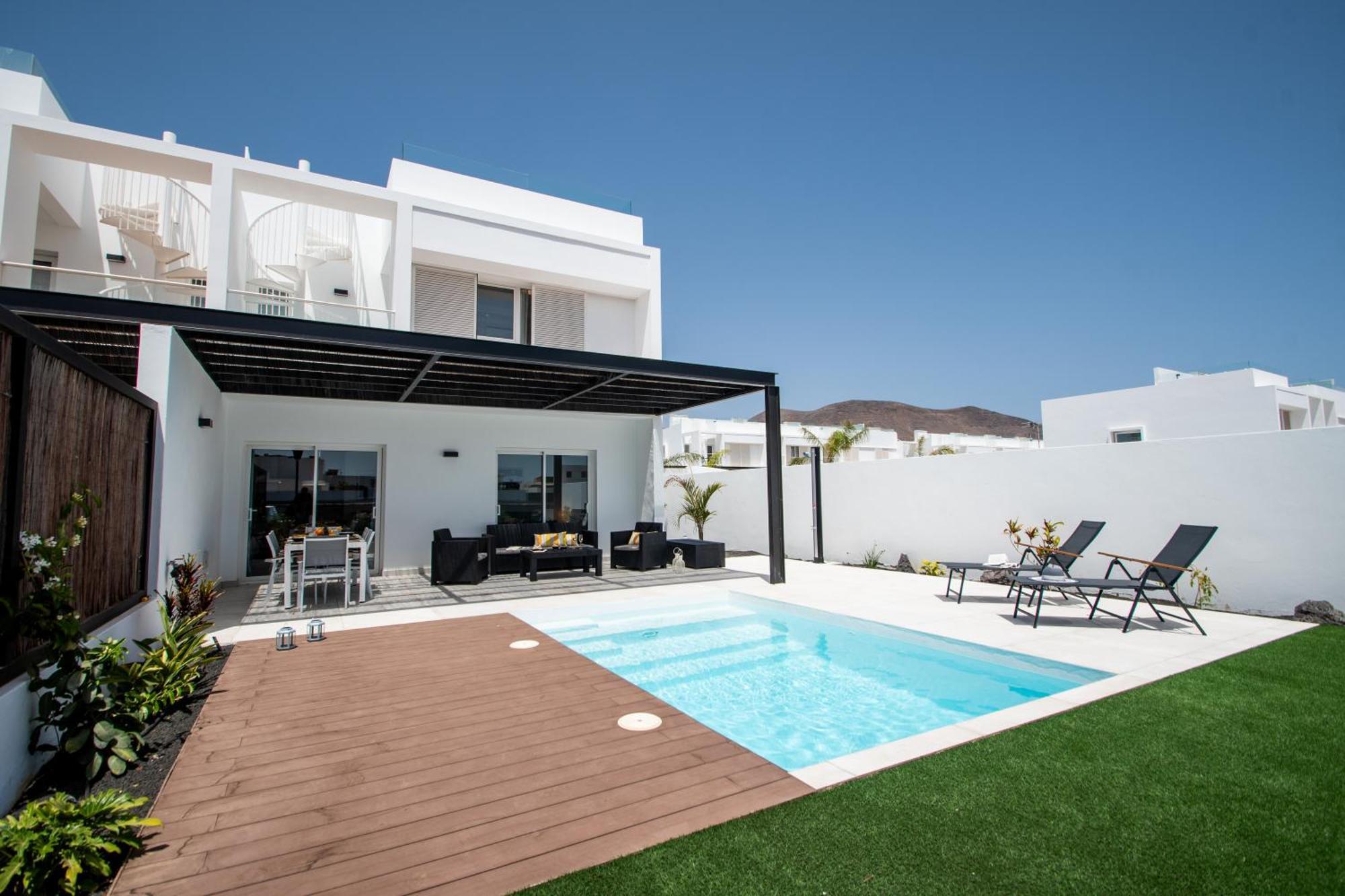 Serena Villa 38 - Heated Pool, Sea Views, Ac, High Speed Internet Πλάγια Μπλάνκα Εξωτερικό φωτογραφία